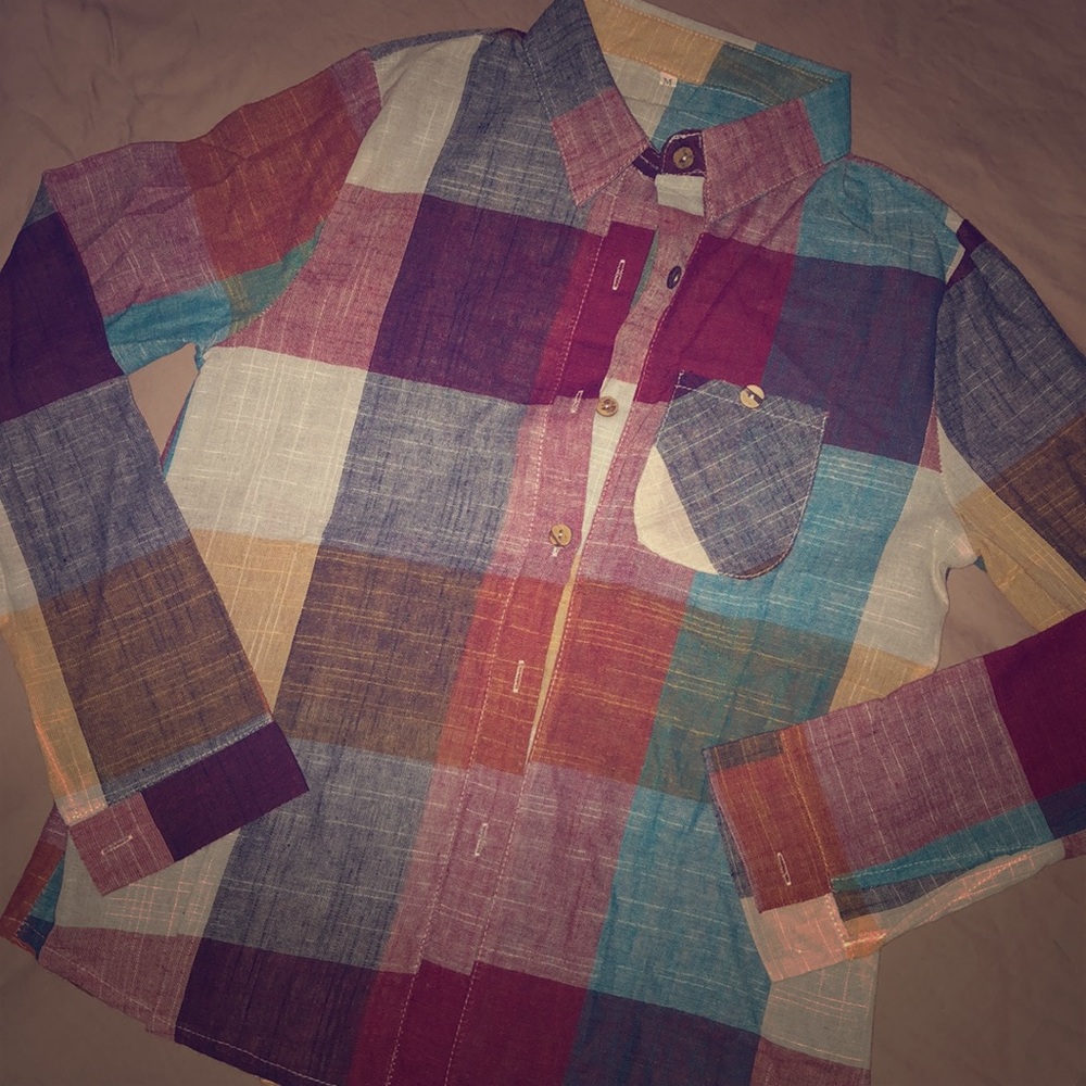 NWOT Long sleeve light flannel.